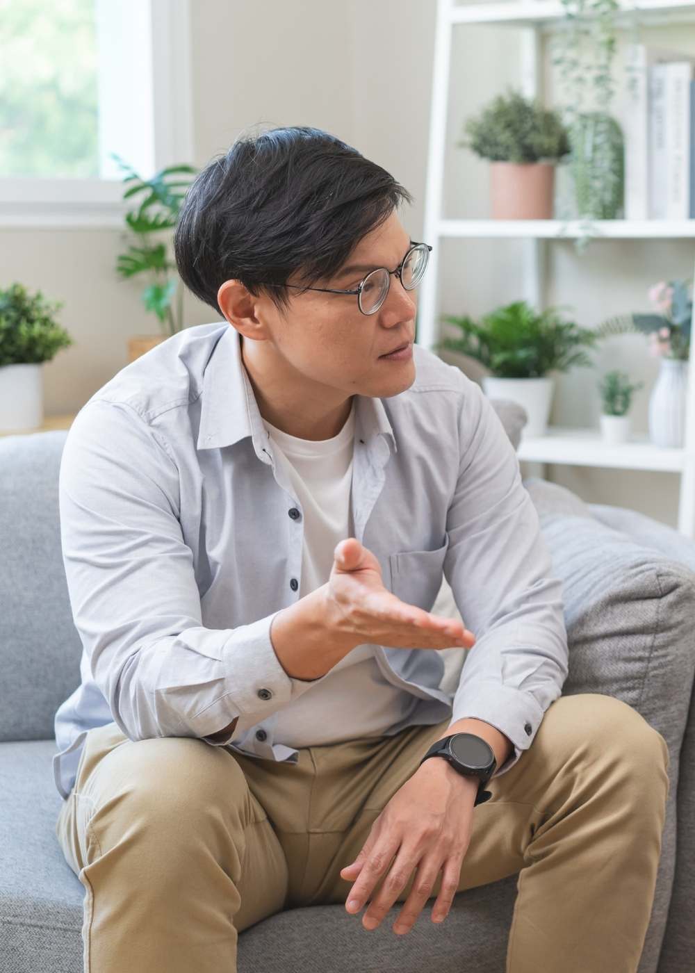 Man speaking during a counseling session for dual diagnosis treatment